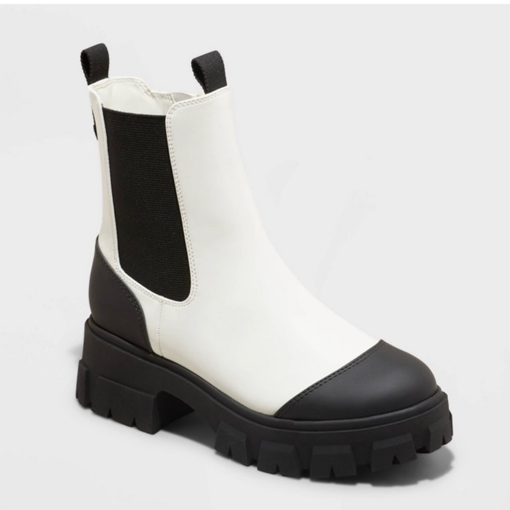A New Day Black and White Boots